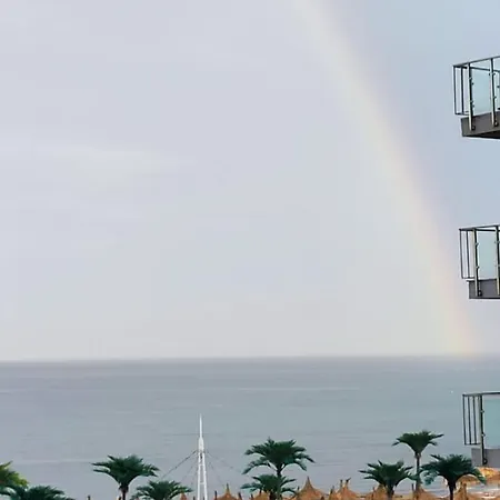 Beach Flat And Studio. Năvodari