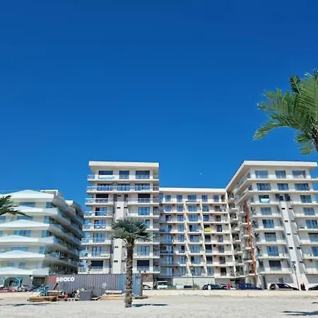 Beach Flat And Studio. * Năvodari