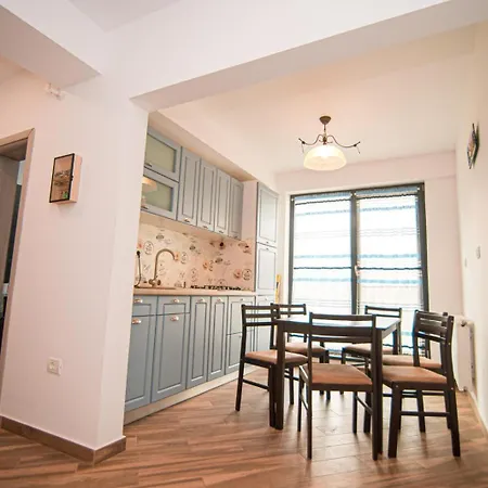 Beach Flat And Studio. شقة Năvodari
